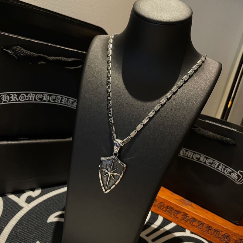 Ch*0me He**ts necklaces